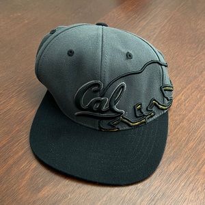 Cal Bears L/XL Baseball cap.  Dark Grey/Navy